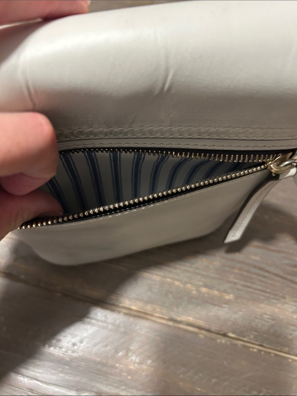 Dooney & Bourke Off-White Genuine Leather Crossbody with Tan Strap - Picture 6 of 15